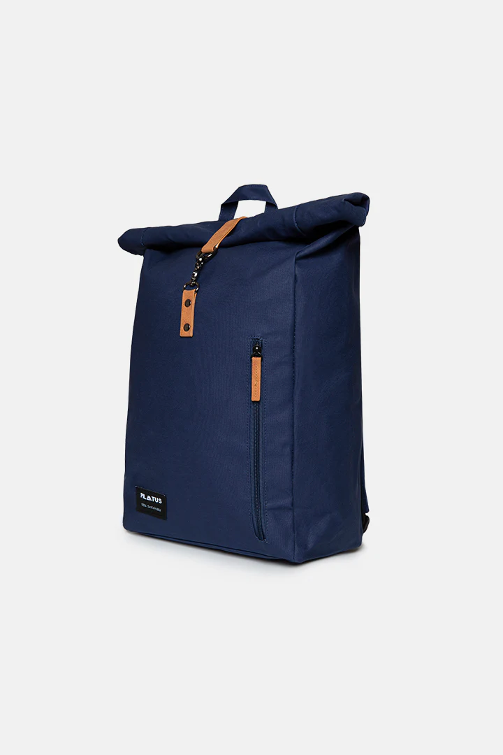 Una mochila azul 2025